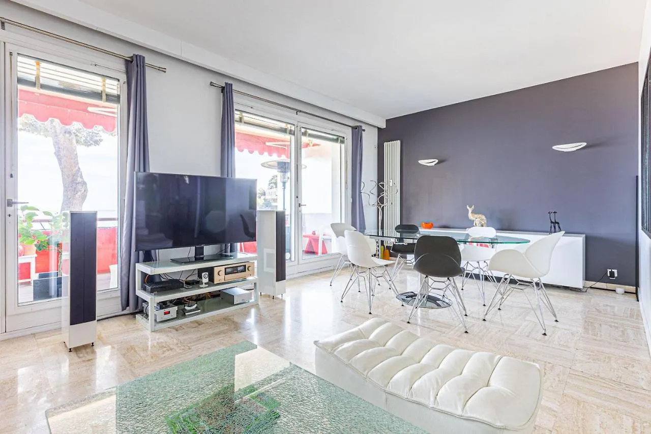 Appartement Eze Bord De Mer